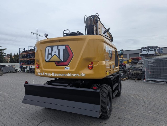 WhatsApp Image 2025-11-28 at 16.08.12